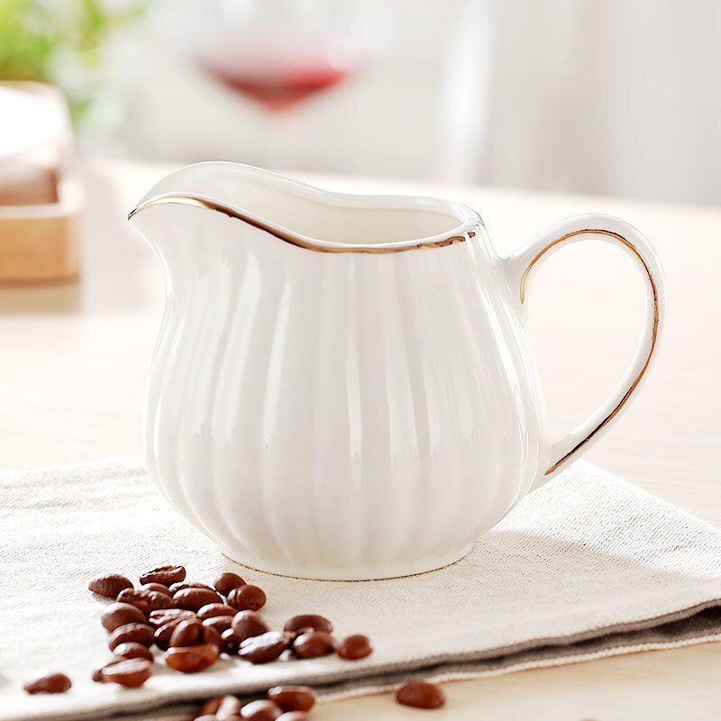 White Porcelain Sugar & Creamer Pot Set