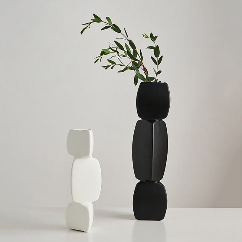 Minimalist Stacked Pebbles Vase